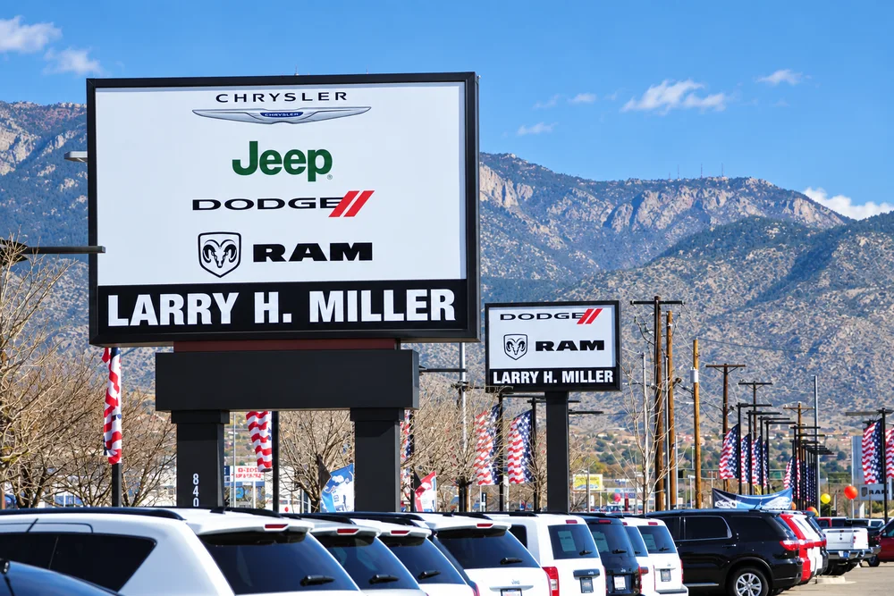 Freestanding Chrysler, Jeep, Dodge and Ram dealership pylon signs in Albuquerque